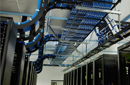 服务器机柜在数据中心如何摆放
